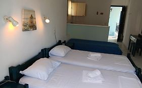 Small Economy Studio Agia Pelagia